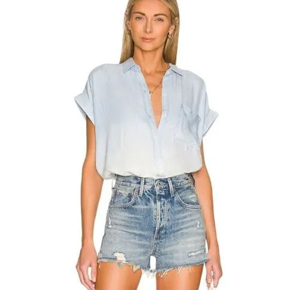 Rails Lex Short Sleeve Button Up in Light Vintage Dip Dye Small - Picture 1 of 7